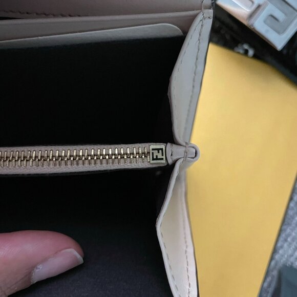 Fendi Roma Continental - Picture 5 of 8